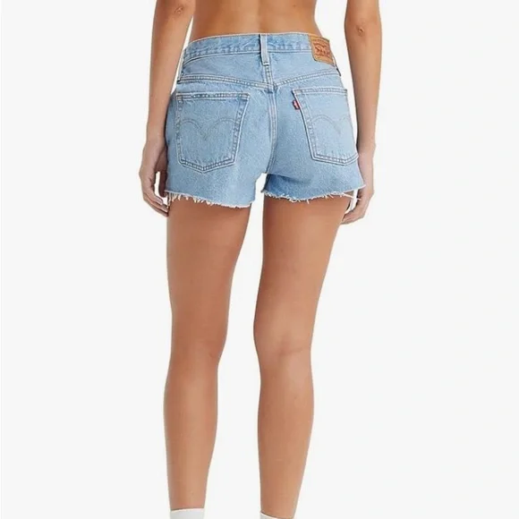 Levi’s 501 distressed Jean shorts - Picture 7 of 9